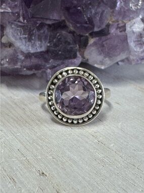 Sterling Silver Round Faceted Amethyst Ring - Purple Gemstone